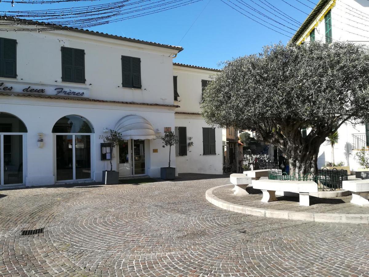 Monaco'S Cottage & Spa Roquebrune-Cap-Martin Exterior foto
